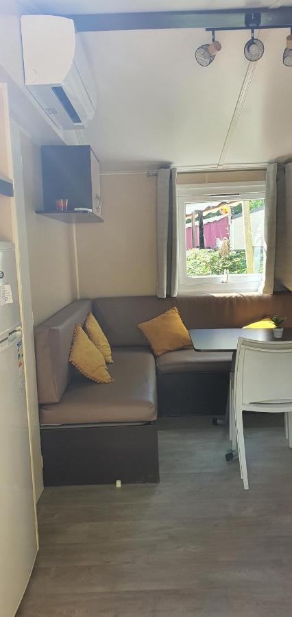 Mobil Home Climatise 6 Personnes La Roque-d'Antheron Ngoại thất bức ảnh